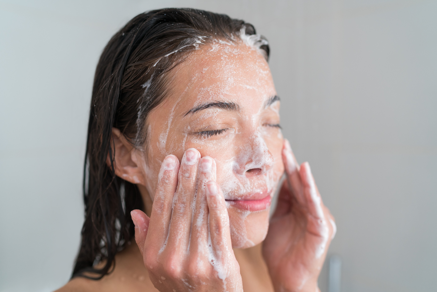 Tips to Choose the Best Natural Face Wash